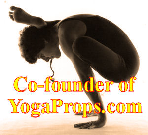 http://www.yogaprops.com/images/kayhiparmbalancetext2300.jpg